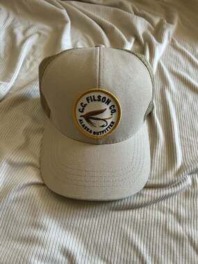 Filson Mesh Snap-Back Logger Cap Khaki with Mayfly Fishing Lure Patch